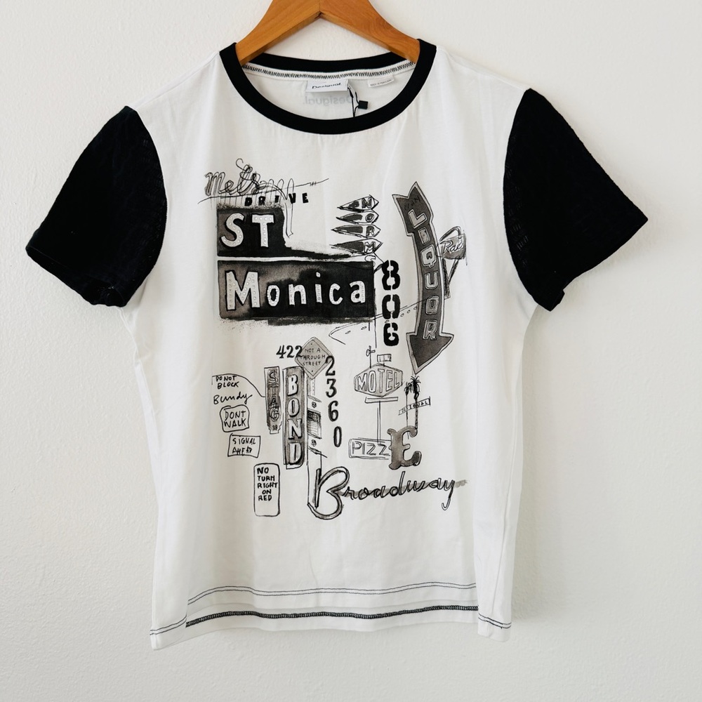 NWT Desigual St Monica Black & White Print Short Sleeve Tee